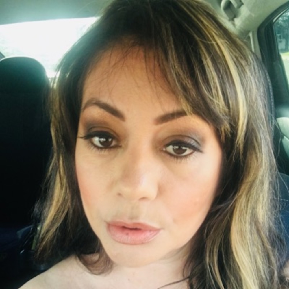 Meet your Posher, Rosalba
